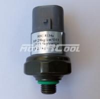 Датчик давления Toyota, OE: 88645-60010; 3/8-24 UNF Male. HP: 29 kgf/cm2 Off, MP: 13.5 kgf/cm2 On LP: 2.1 kgf/cm2 Off, HFC-R134a