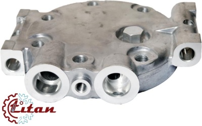 01-0612 Крышка компрессора вертикальная Титан 7H с фланцевым соединением с клапаном сброса давления GT NCC