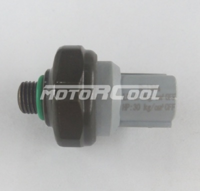 Датчик давления Toyota, 3/8-24 UNF Male. HP: 30 kg/cm2 Off, LP: 2.0 kg/cm2 Off, R-12, R-134a